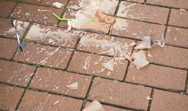 glass, broken, ice cream, drop, shards, destroyed, mess, what a pity, spoon, mess, mess, mess, mess, mess