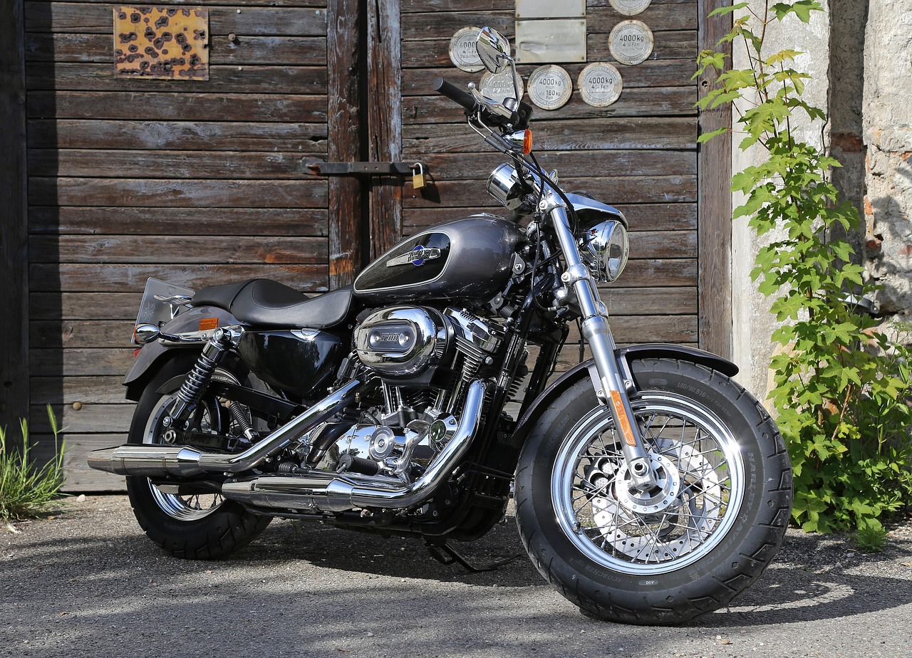 motorcycle, motorbike, harley-davidson, parked motorcycle, vehicle, motorcycle, motorcycle, motorcycle, motorcycle, motorcycle