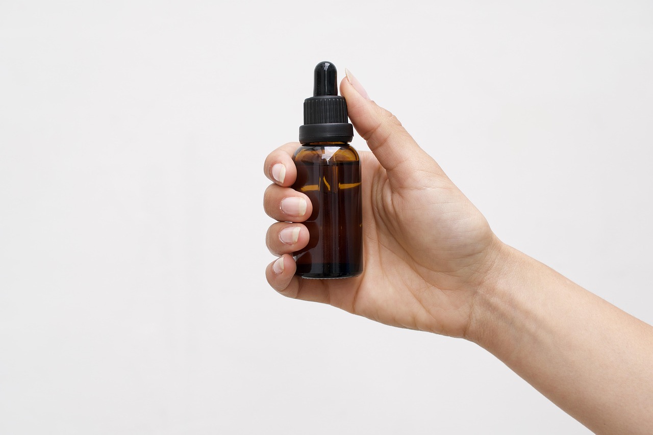 cbd oil, cannabidiol, cannabinoid, hemp oil, thc oil, cbd products, tincture